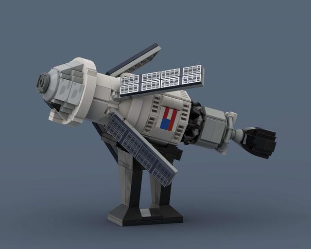 Orion with ICPS - LEGO rocket Spaceflight MOC built from 399 Bricks, in scale 1:110